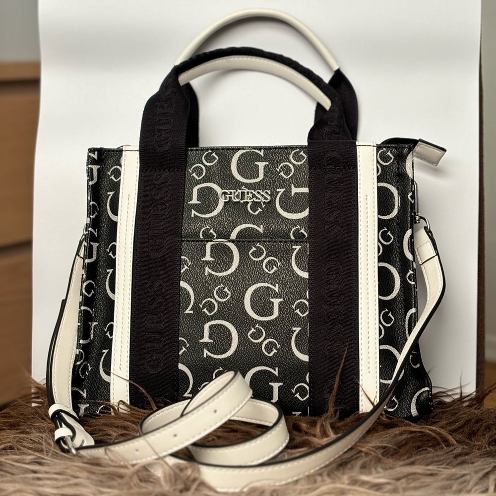 Guess Women Hildur Satchel Bag Faux-leather Black Logo with crossbody strap